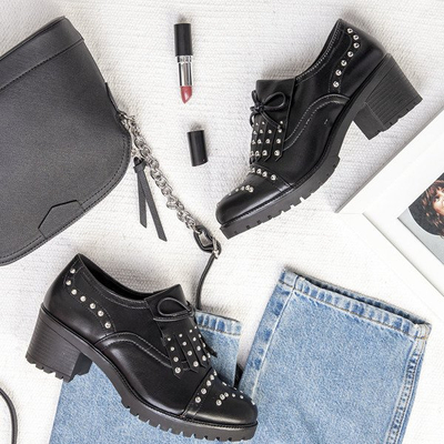 Fekete alacsony cipő vastag oszlopon Colorado - Lábbeli