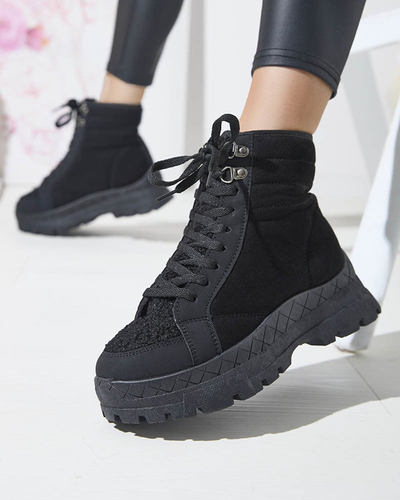 Női szigetelt trapper csizma fekete színben Wosser- Footwear