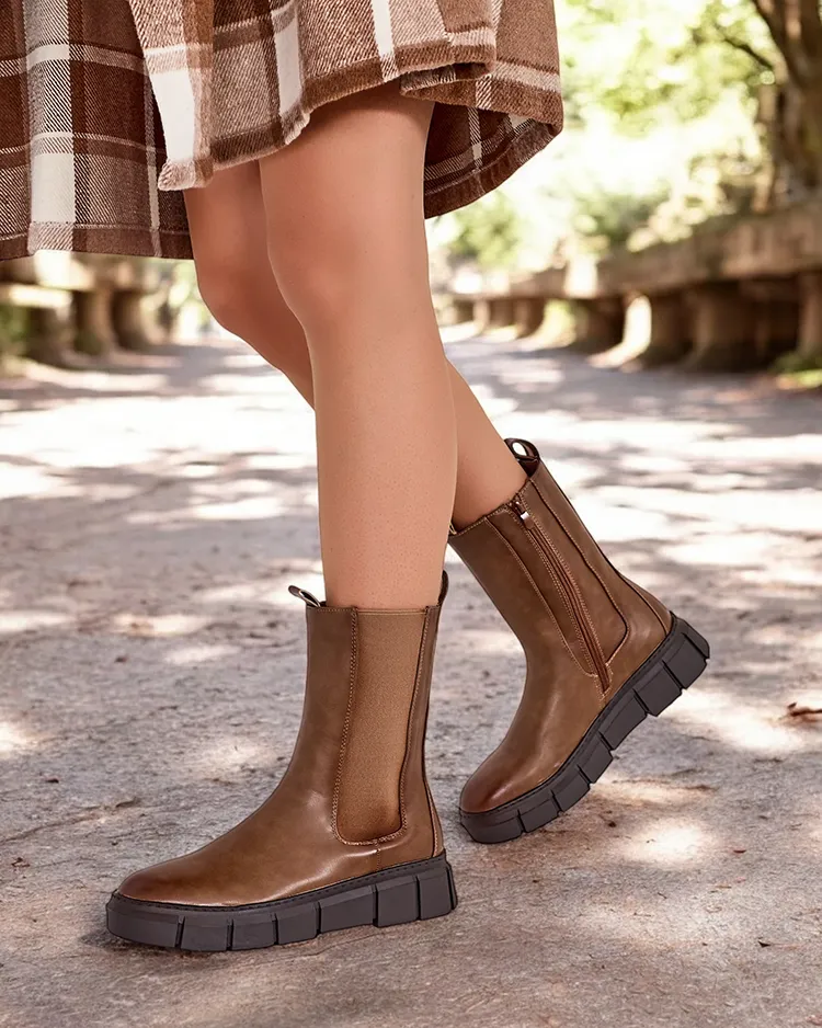 Royalfashion Női platform csizma Couell