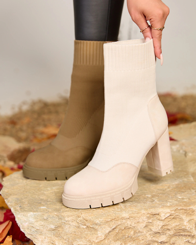Royalfashion Cream Női magasabb sarkú Flexi csizma