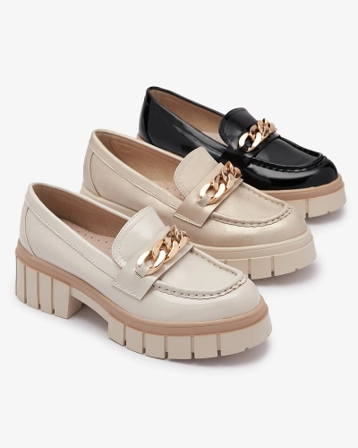 Lakkozott női mokaszin fekete színben Aquan- Footwear