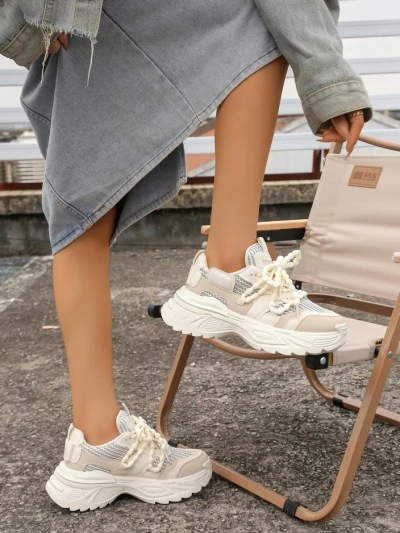 Royalfashion Női sportos sneakers vastag talpon Loness