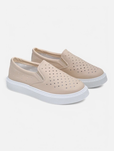 Callista bézs női slip-on cipő ökológiai bőrből, platformon