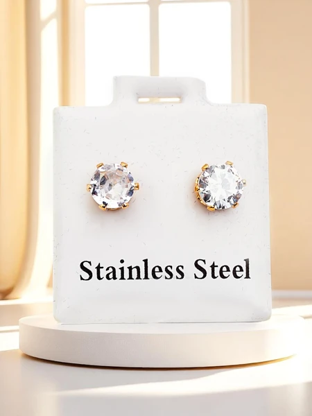 Royalfashion női karika fülbevaló cirkóniával