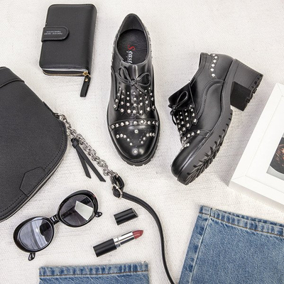 Fekete alacsony cipő vastag oszlopon Colorado - Lábbeli