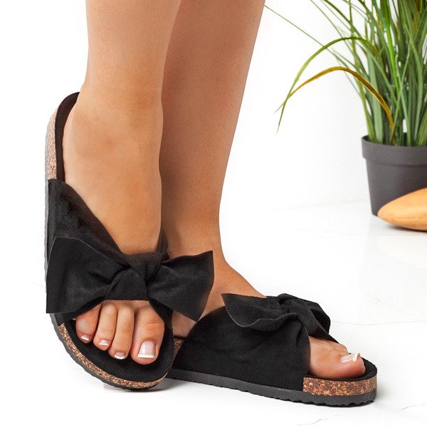 OUTLET Fekete papucs Montiana masnival - Lábbeli