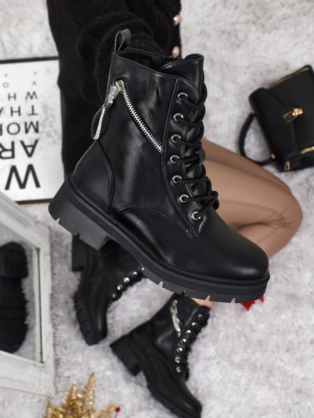 Venus női fekete bőr elegáns őszi bokacsizma