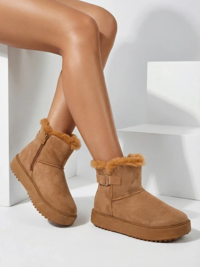 Royalfashion Rövid női hócsizma a'la Aurelia Classico