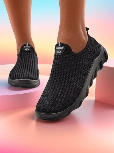 Royalfashion Slip-on női vászon sportcipő Erra