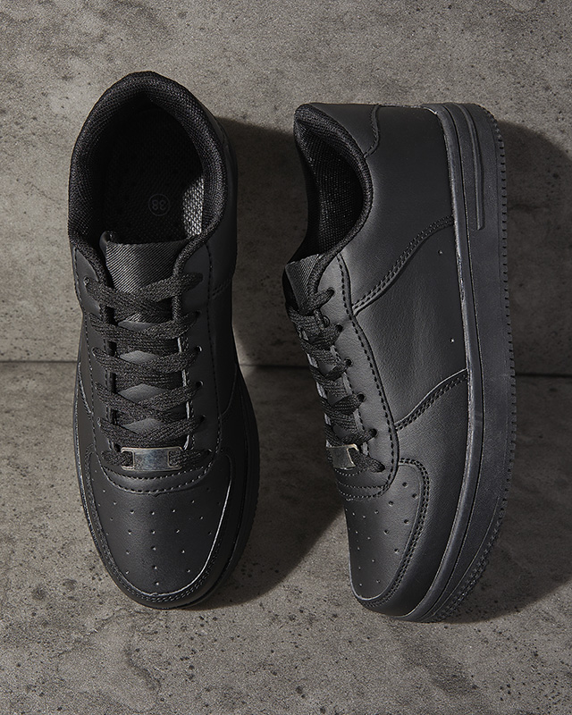 Női tornacipő fekete színben Defaggo - Lábbeli