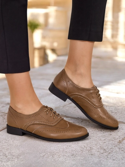 Királydivat Női csipkés cipők Geroluw