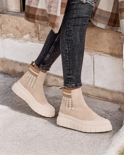 Royalfashion Női bokacsizma Roniv