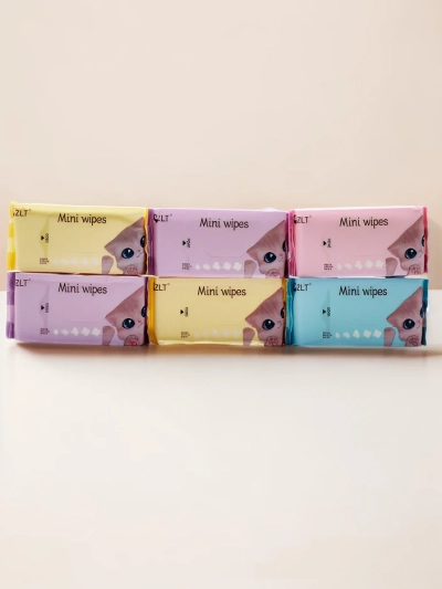 Mini hidratáló törlőkendők 8DB X 8 EGYSÉG.