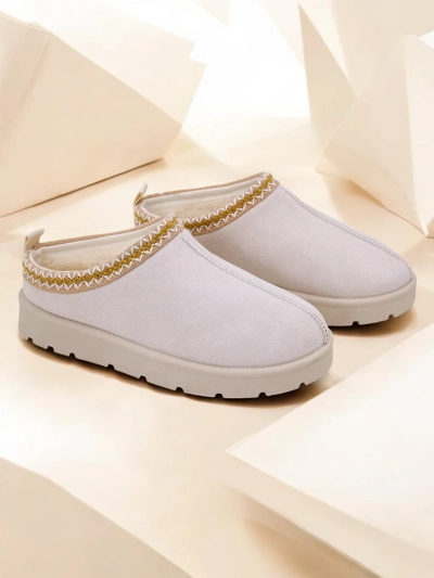 Royalfashion Rövid csizmák, amelyek hasonlítanak a női hótalpakra Sicios