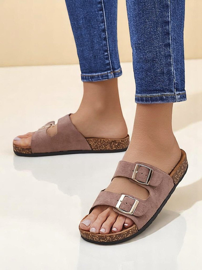 Royalfashion Női szandál csatokkal Foumy