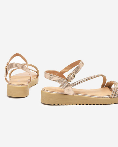 OUTLET Arany fényes női szandál Spirade cirkóniákkal - Ruházat