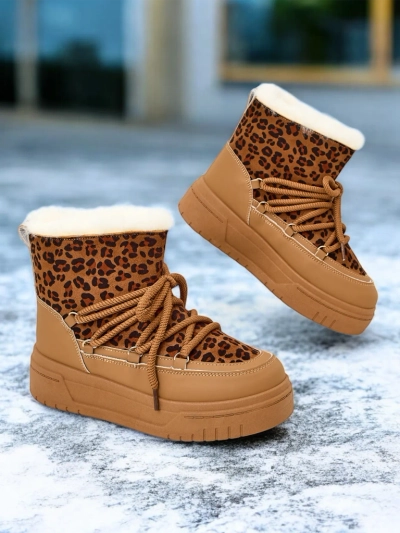 Royalfashion Női csipkés hótaposó Moniuc