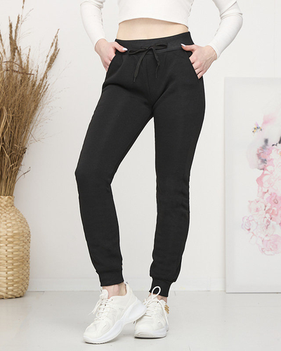 Warmed női melegítőnadrág fekete színben- Ruházat