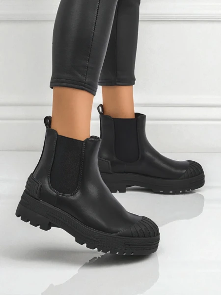 Amber Veil platformos bokacsizma műbőrből