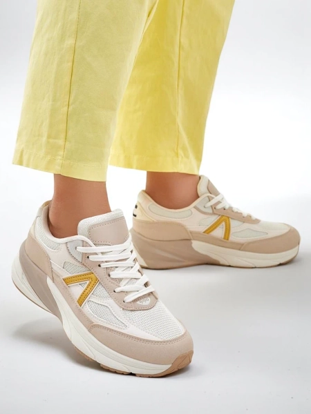 Royalfashion Női sportcipők vastagabb talpon Moderax