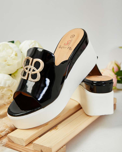 Royalfashion Lakkozott női flip-flop a Sailla oldalon