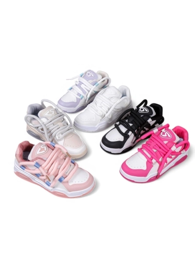 Royalfashion Női sportcipők dekoratív fűzőkkel Clesiv