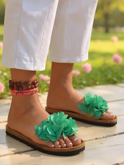 Royalfashion női papucs virágokkal Flora Soft