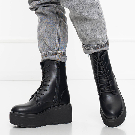 A márka fekete platós csizmája Jeanne - Footwear