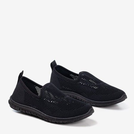 Czarne sportowe buty damskie typu slip - on Boreia - Obuwie