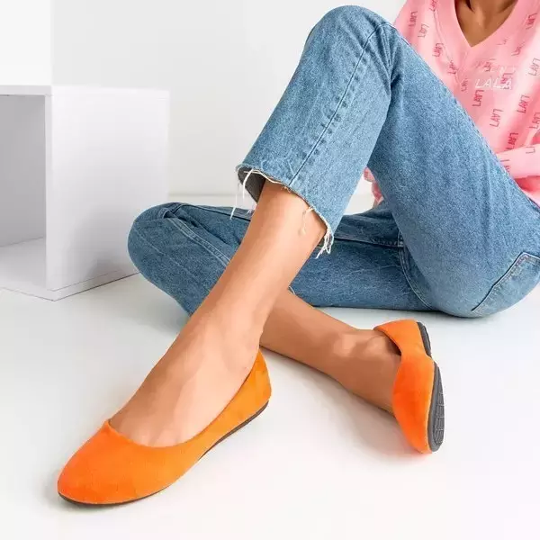 OUTLET Narancssárga öko-velúr női balerinák Marius - Cipők