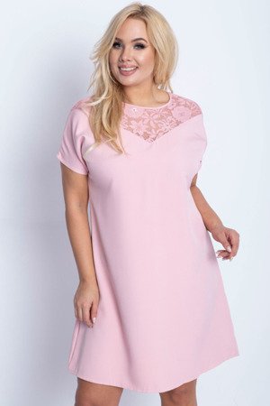 Różowa sukienka z koronką PLUS SIZE - Odzież