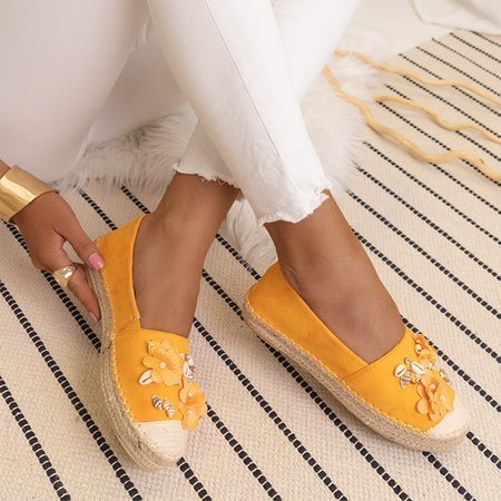 Sárga női espadrillák a peronon Mesar díszítéssel - cipő