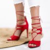 Czerwone sandały na szpilce z wiązaniami Lyn - Obuwie