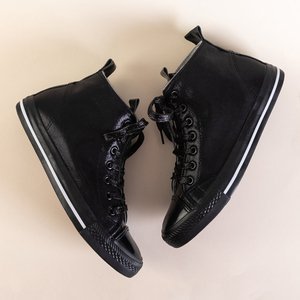 Fekete magasan csillogó női cipők Interiaq - Lábbeli