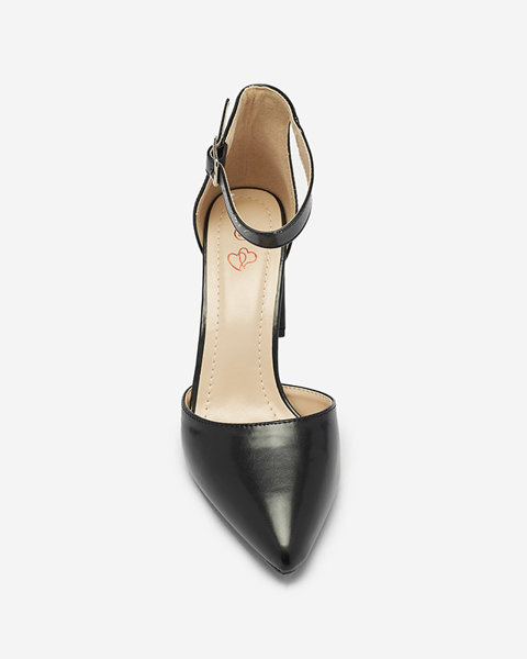 Fekete színű, női tűsarkú cipő- Lábbeli