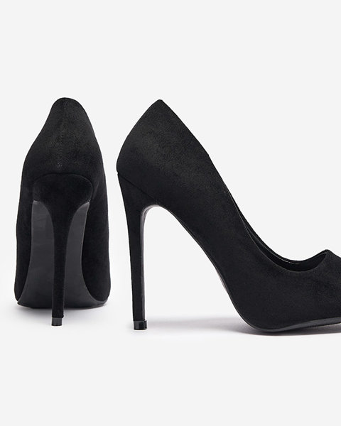 Klasszikus női tűsarkú cipő hegyes orral, fekete színben Ermak- Footwear