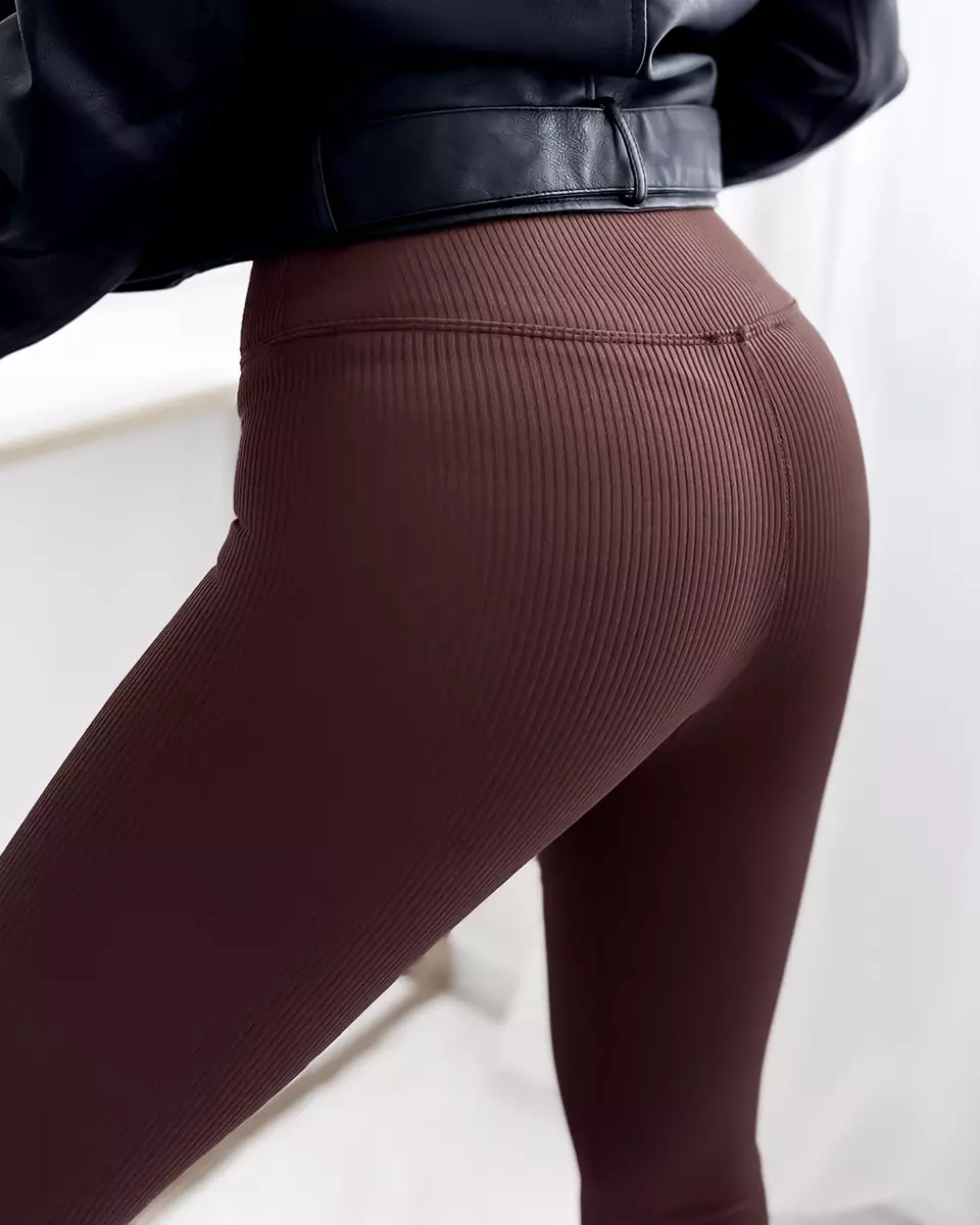 Női leggings barna színben, szívvel - Ruházat