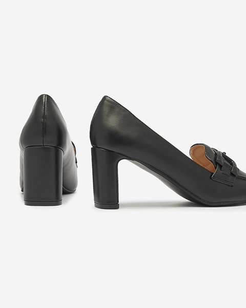 Női mokaszin stílusú cipő fekete színben Mokwell-Footwear