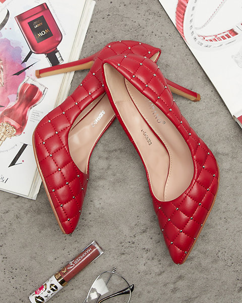 Női steppelt tűsarkú cipő tűsarkú orral, piros színben Mawelo- Lábbeli