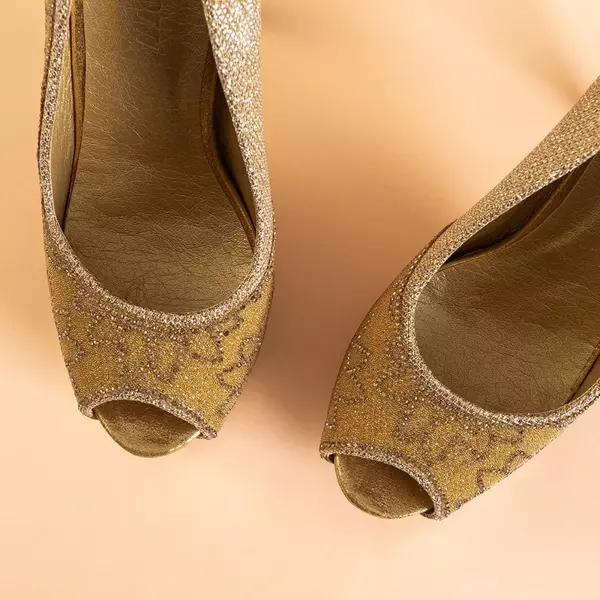 OUTLET Arany női brokát szivattyúk cirkóniával Vida - Cipők