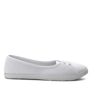 OUTLET Fehér cipők csúsznak az Aubriella- cipőre