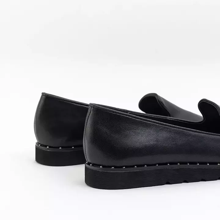 OUTLET Fekete klasszikus női Feliz cipők - Cipők