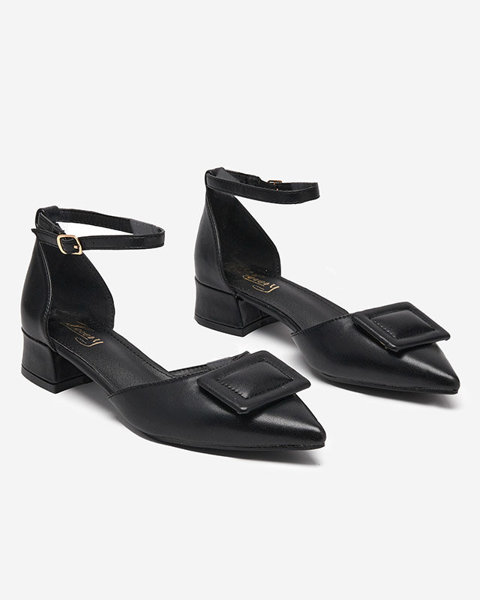 OUTLET Fekete női lapos sarkú cipő Beriji - Lábbeli
