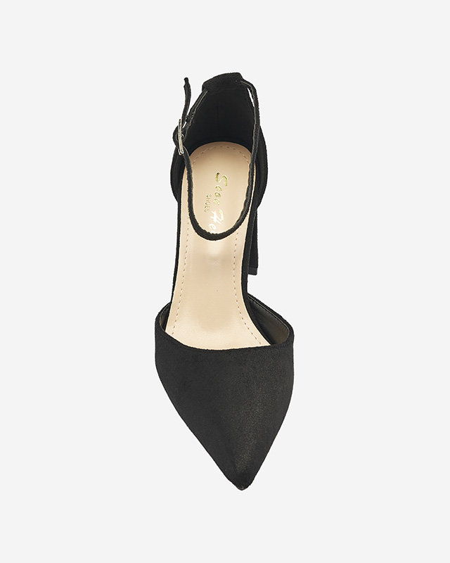 OUTLET Fekete női tűsarkú cipő Derra - Lábbeli
