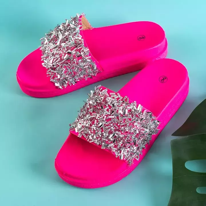 OUTLET Neon rózsaszín női papucs köbös cirkóniákkal Onesti - Cipő