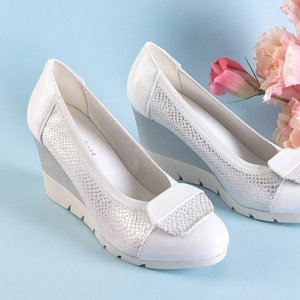 OUTLET Női fehér és ezüst ékszivattyúk Noemia - Cipők