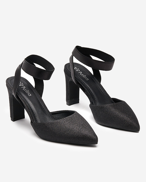 OUTLET Női fekete tűsarkú szandál csillogással Brossi- Footwear