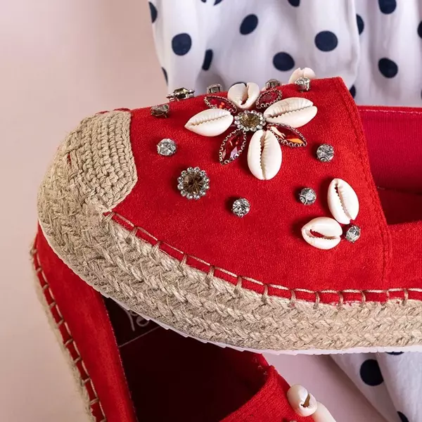 OUTLET Piros női espadrillák Loranda díszítéssel - Cipők