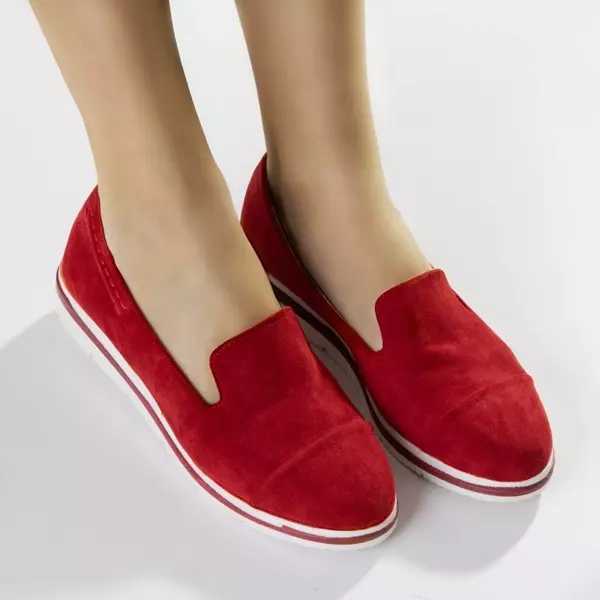 OUTLET Piros női mokaszin alacsony éken Dardariel - Cipők