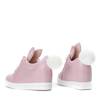 OUTLET Rózsaszín cipők fehér talppal, ék sarokkal, fülekkel és pompom Carry - Cipők